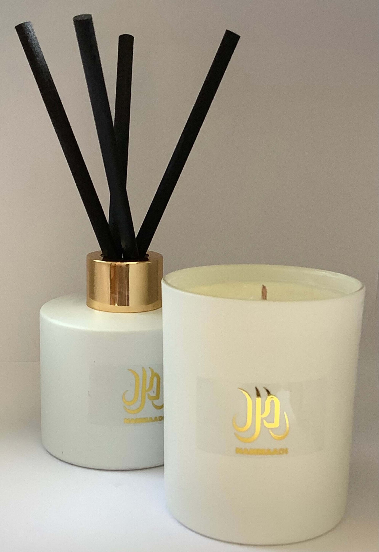 Nomad Oud Home candle