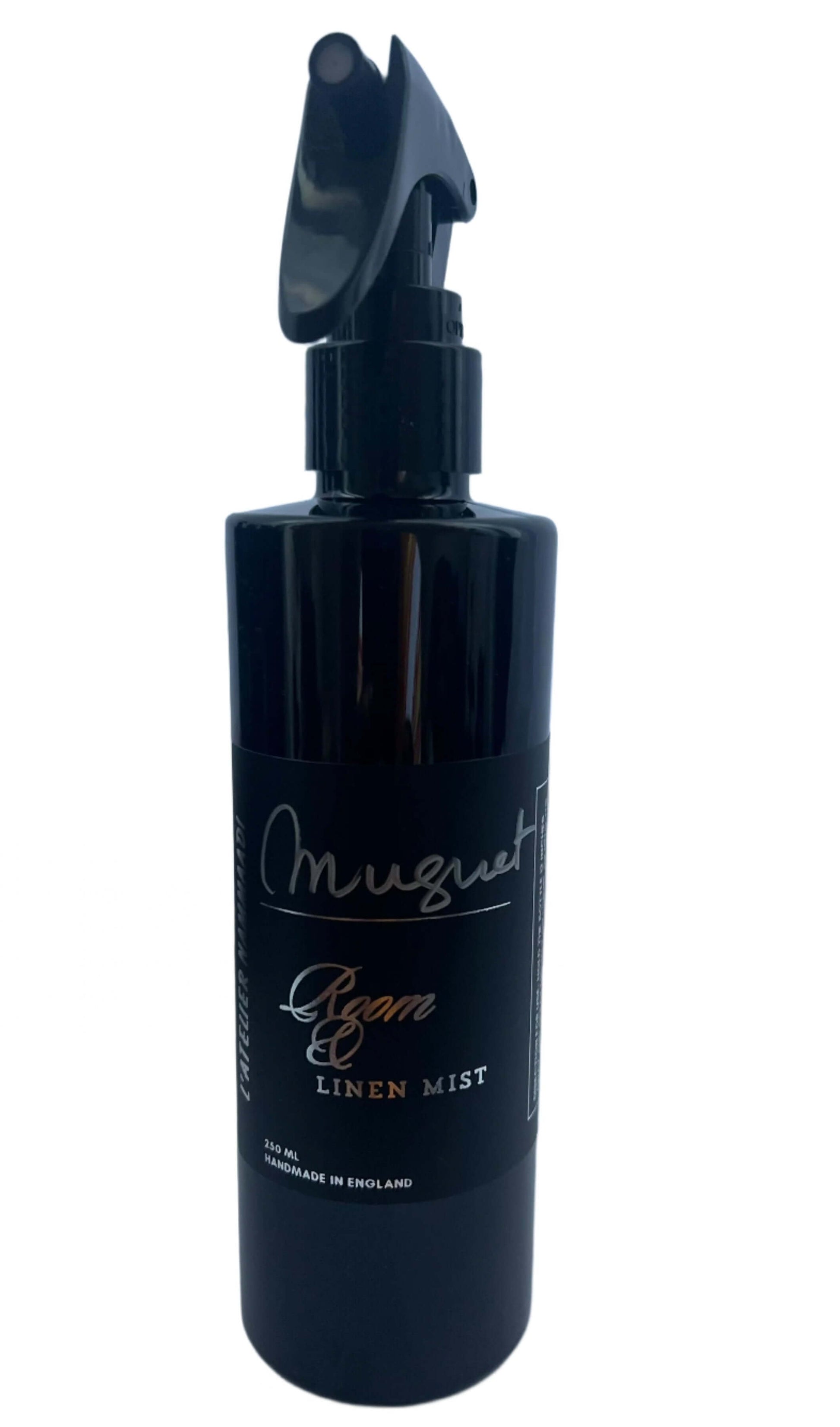 Muguet Room & Linen Mist with meadow lily, rose, white flowers, jasmine, vetiver, musk, tonka bean, and vanilla for a fresh, sophisticated scent.